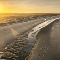 Lever de soleil sur les dunes et la plage de Fort-Mahon