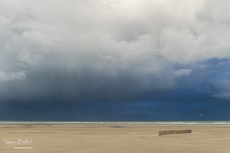 Ciel chargé sur la plage de Berck-sur-mer